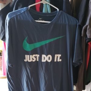 Mens nike shirt